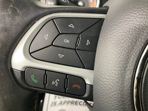 Used 2019 Jeep Compass Latitude w/ Popular Equipment Group image 17