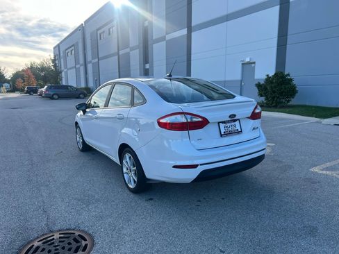 Used 2019 Ford Fiesta SE w/ Equipment Group 201A image 3