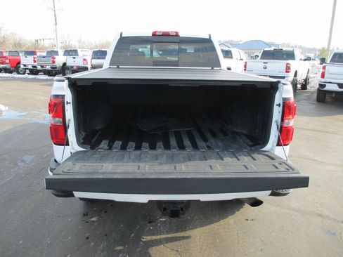 Used 2015 GMC Sierra 2500 Denali w/ Suspension Package, Off-Road image 6