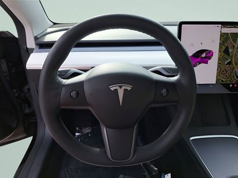 Used 2022 Tesla Model 3 Long Range image 19