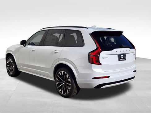 New 2026 Volvo XC90 B6 Ultra w/ Protection Package AWD/4WD image 5