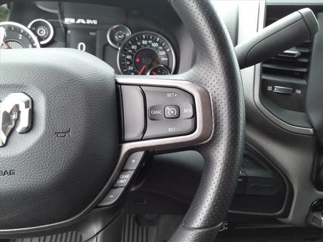 New 2024 RAM 3500 Tradesman w/ Chrome Appearance Group AWD/4WD image 16