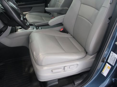 Used 2021 Honda Pilot Special Edition image 10