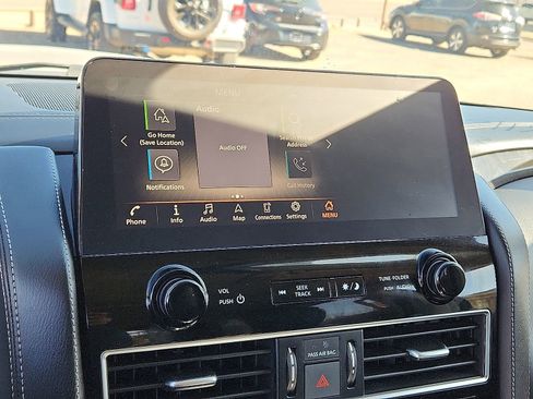 Used 2024 INFINITI QX80 Luxe image 15