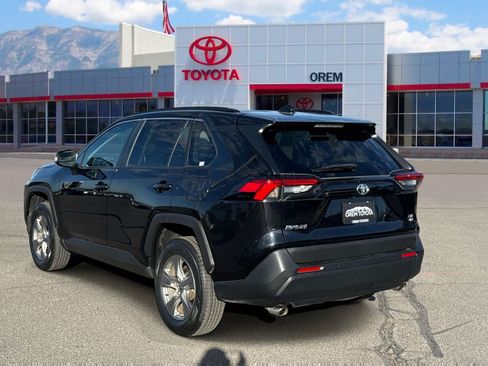 Used 2024 Toyota RAV4 XLE w/ Weather Package AWD/4WD image 5