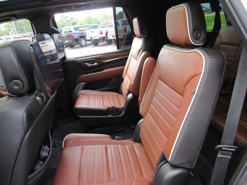 Certified 2023 GMC Yukon Denali Ultimate AWD/4WD image 26