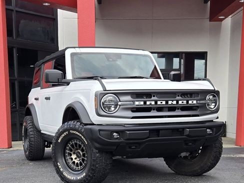 Used 2022 Ford Bronco Big Bend image 8