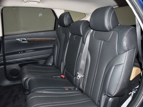 Used 2024 Genesis GV80 2.5T image 23