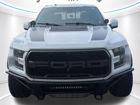 Used 2018 Ford F150 Raptor w/ Equipment Group 802A Luxury AWD/4WD image 2