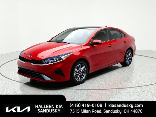 Certified 2023 Kia Forte LXS w/ LXS Technology Package FWD image 1