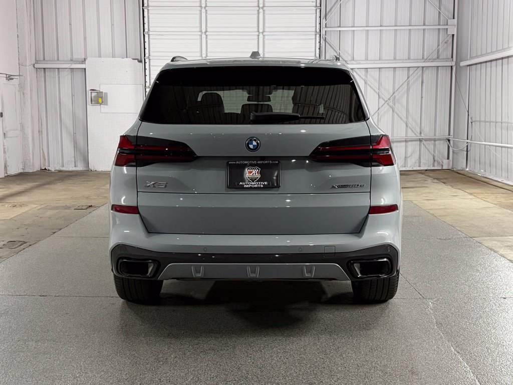 Used 2024 BMW X5 xDrive50e w/ M Sport Package AWD/4WD image 11