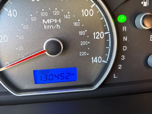 Used 2008 Hyundai Elantra Sedan FWD image 24