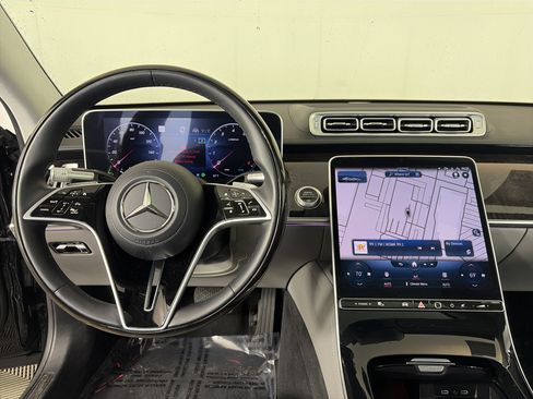 Certified 2022 Mercedes-Benz S 580 4MATIC Sedan image 3