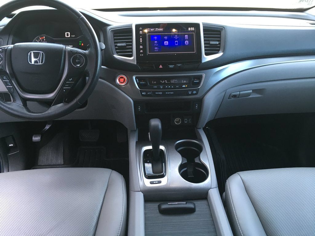 Used 2019 Honda Ridgeline RTL-T image 25