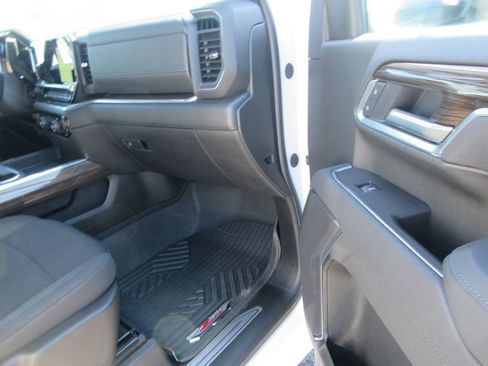 Certified 2025 Chevrolet Silverado 3500 LT w/ Trail Boss Package image 23