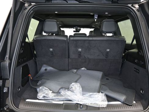 Used 2024 Jeep Grand Wagoneer Series II w/ Quick Order Packagew 28T image 45