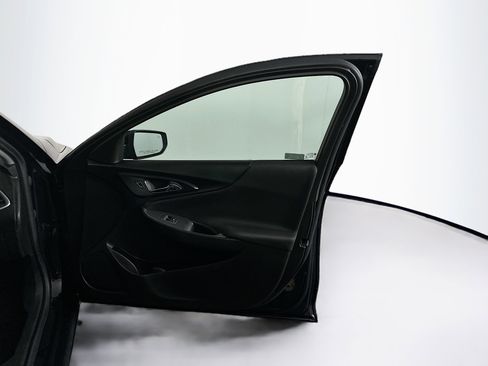 Used 2023 Chevrolet Malibu LT w/ Driver Confidence Package image 31
