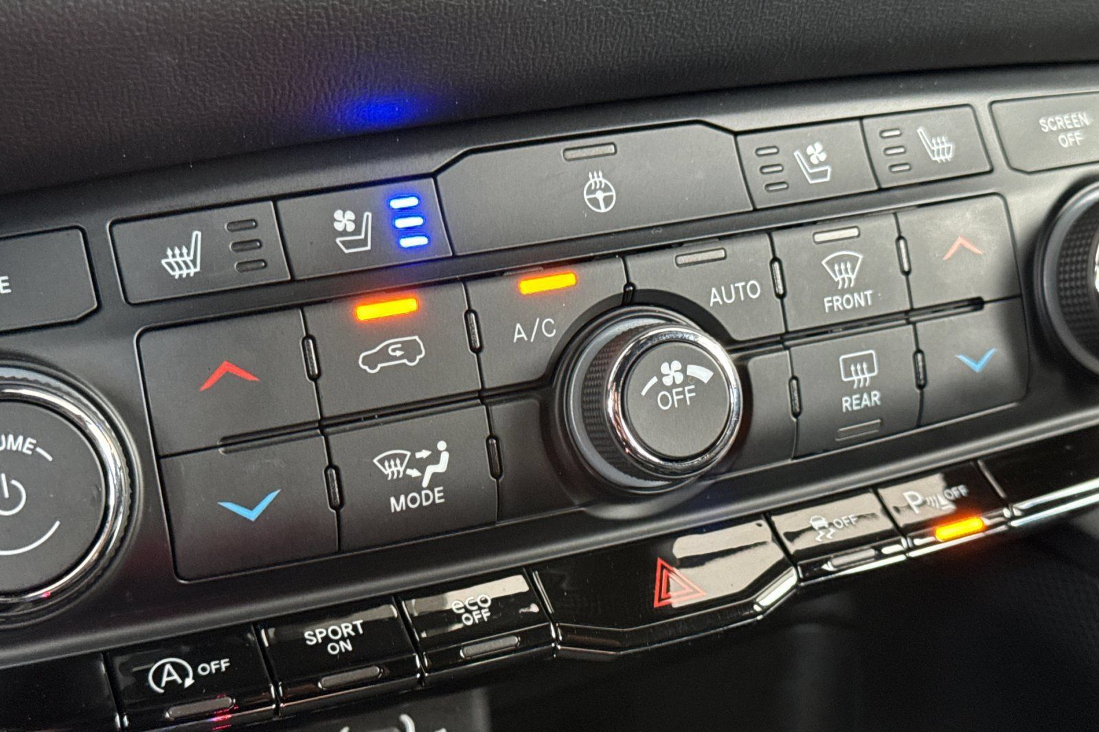 Used 2024 Dodge Durango GT AWD/4WD image 28