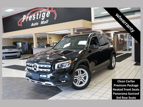 Used 2023 Mercedes-Benz GLB 250 4MATIC w/ Premium Package image 1