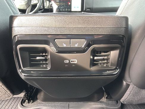 Certified 2024 GMC Sierra 2500 AT4X w/ AT4X AEV Edition image 29