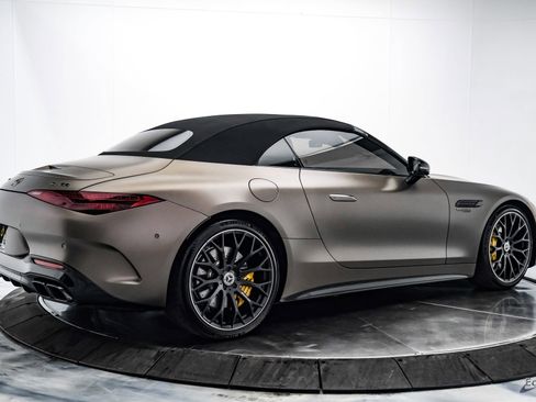 Used 2022 Mercedes-Benz SL 55 AMG 4MATIC image 23