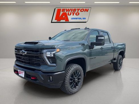 New 2026 Chevrolet Silverado 3500 LTZ w/ LTZ Plus Package AWD/4WD image 1