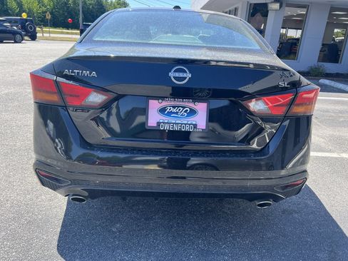 Used 2023 Nissan Altima 2.5 SL FWD image 5