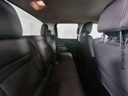 Certified 2025 Nissan Frontier SV RWD image 26