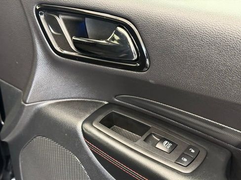 Used 2025 Dodge Durango GT AWD/4WD image 24