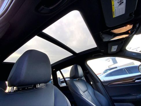 Used 2019 BMW X3 sDrive30i image 19