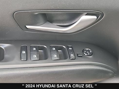 Used 2024 Hyundai Santa Cruz SEL FWD image 15