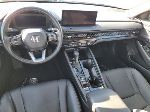 Used 2024 Honda Accord Touring image 13