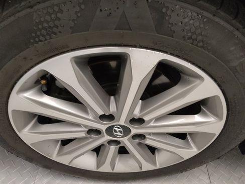 Used 2017 Hyundai Sonata Limited w/ Tech Package 03 image 31