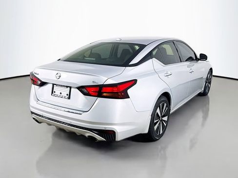 Used 2021 Nissan Altima 2.5 SL image 7