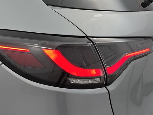 New 2026 Honda HR-V LX image 33