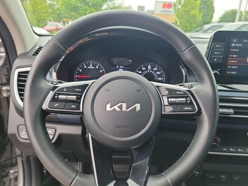 Certified 2023 Kia Seltos S FWD image 15