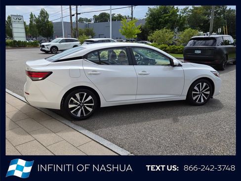 Used 2023 Nissan Sentra SV w/ SV Premium Package FWD image 13