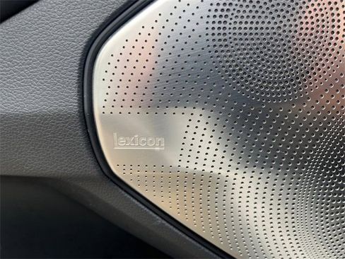 Used 2019 Genesis G90 5.0 Ultimate image 20