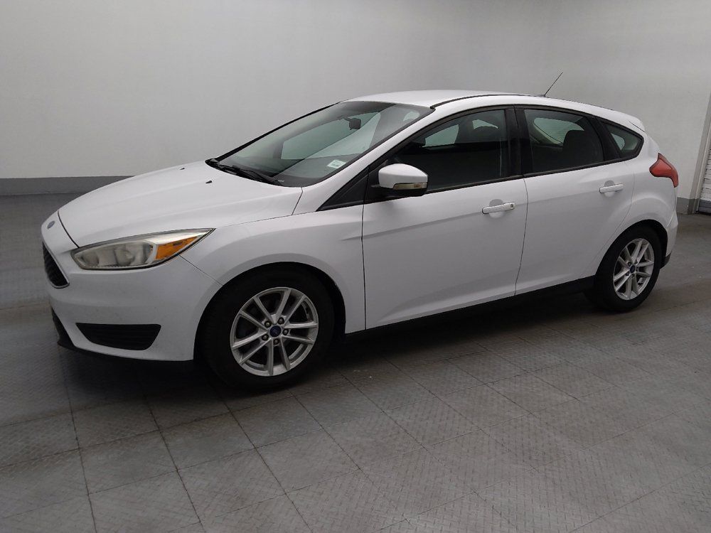 Used 2016 Ford Focus SE FWD image 2