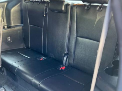 Used 2025 Toyota Highlander XSE image 13