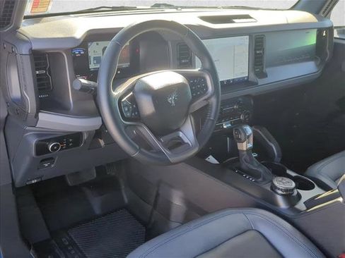 Used 2024 Ford Bronco Big Bend image 14