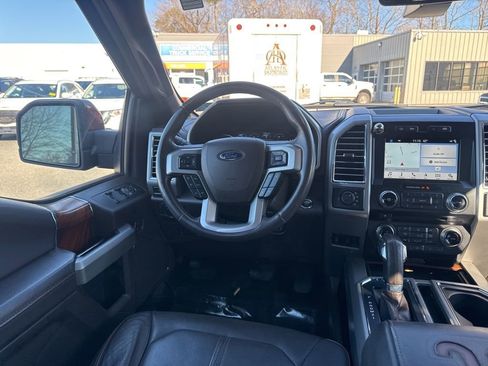 Used 2016 Ford F150 King Ranch w/ Equipment Group 601A Luxury image 9