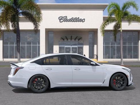 New 2026 Cadillac CT5 V Blackwing image 5