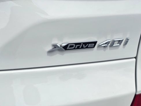 New 2026 BMW X5 xDrive40i w/ M Sport Package AWD/4WD image 4