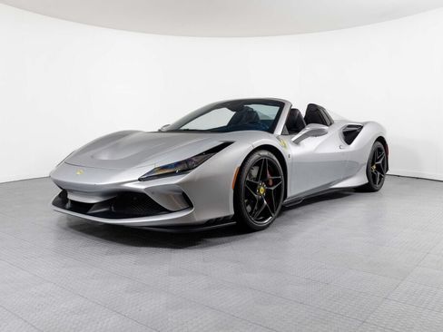 Used 2022 Ferrari F8 Tributo RWD image 14