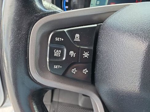 Used 2024 Ford Bronco Wildtrak image 18