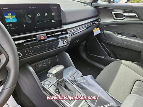 New 2026 Kia Sportage LX w/ LX Convenience Package image 10