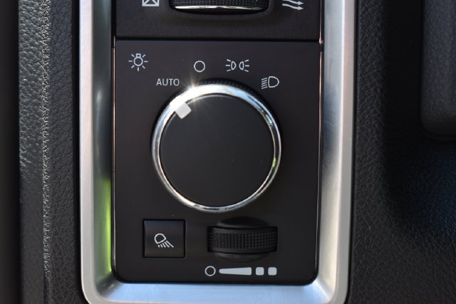Used 2014 RAM 2500 SLT AWD/4WD image 24