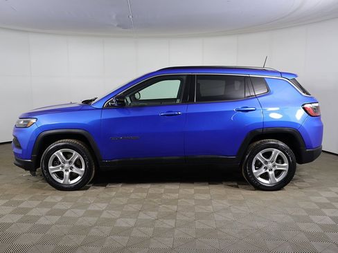 Used 2023 Jeep Compass Latitude w/ Sun and Sound Group image 12