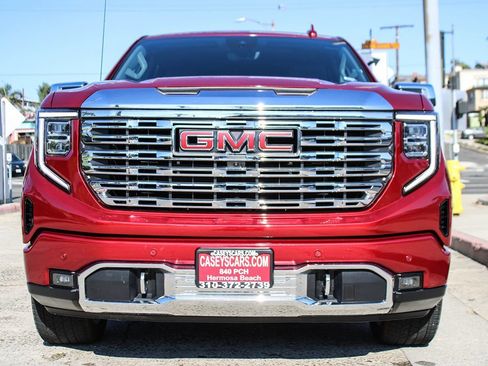 Used 2024 GMC Sierra 1500 Denali w/ Denali Reserve Package image 10